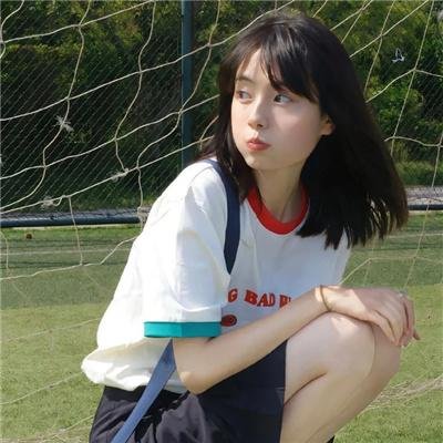 玉米上的麻雀